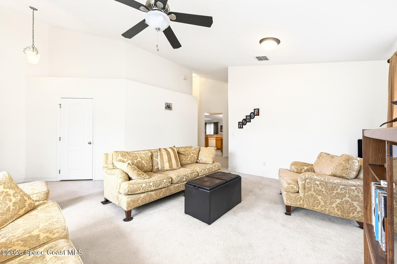 416 Lakeview Road Poinciana, FL 34759 - Photo 9 of 41 DSC_0884