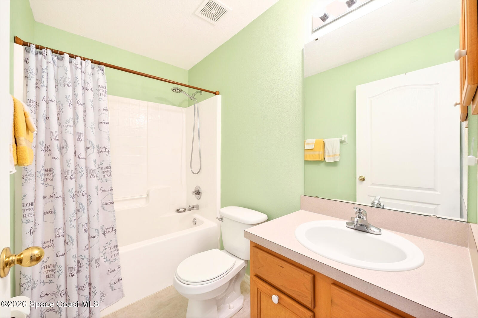 416 Lakeview Road Poinciana, FL 34759 - Photo 10 of 41 DSC_0975