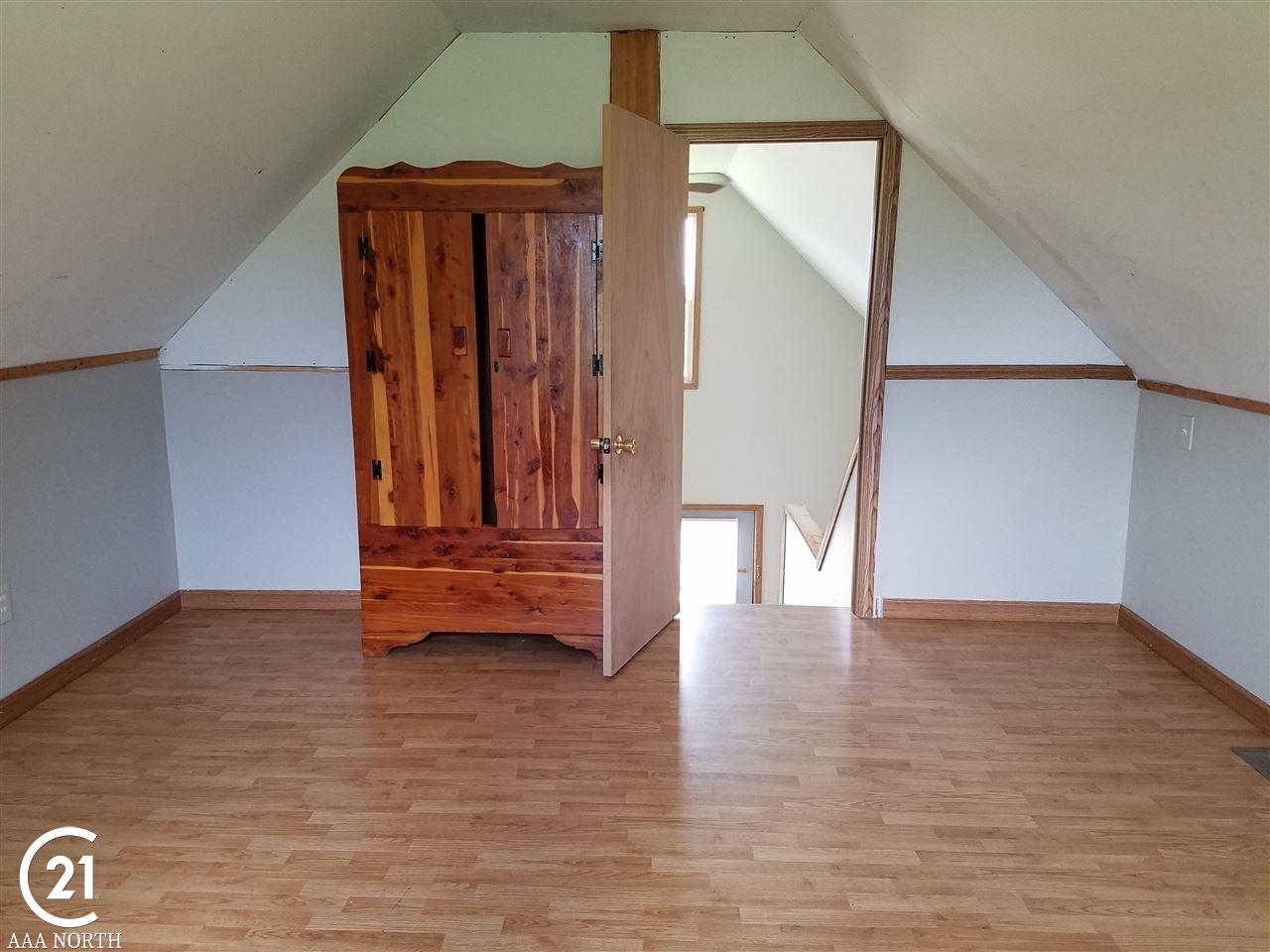 1809 East Brown Road Mayville, MI 48744 - Photo 21 of 32 31318378-20.JPG