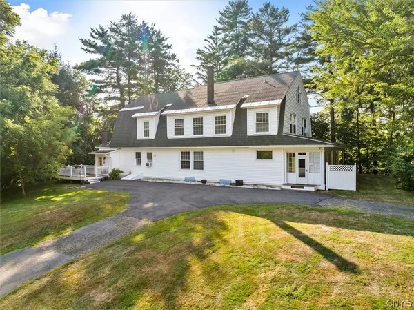 $549,900 | 243 Main Street, Whitestown, NY 13417