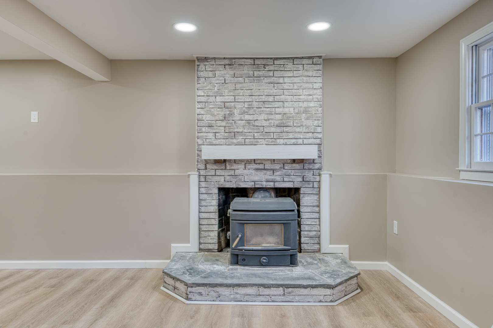 825 Old Hartford Road Colchester, CT 06415 - Photo 24 of 40