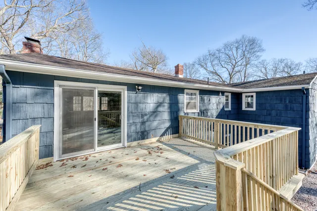 $409,900 | 825 Old Hartford Road, Colchester, CT 06415