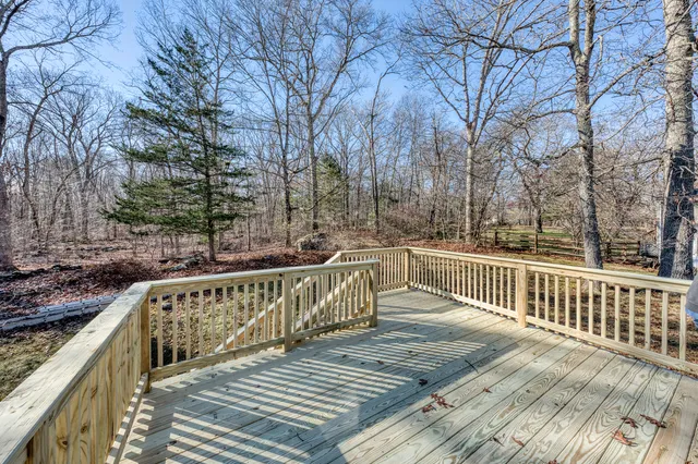 $409,900 | 825 Old Hartford Road, Colchester, CT 06415