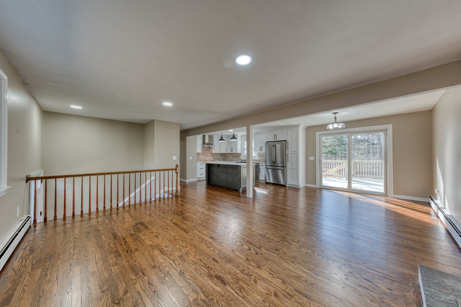 825 Old Hartford Road Colchester, CT 06415 - Photo 4 of 40