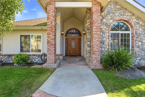 $640,000 | 412 North Kanai Avenue, Porterville, CA 93257