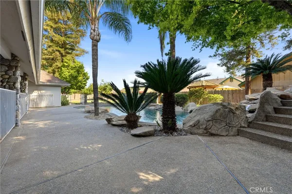 $640,000 | 412 North Kanai Avenue, Porterville, CA 93257