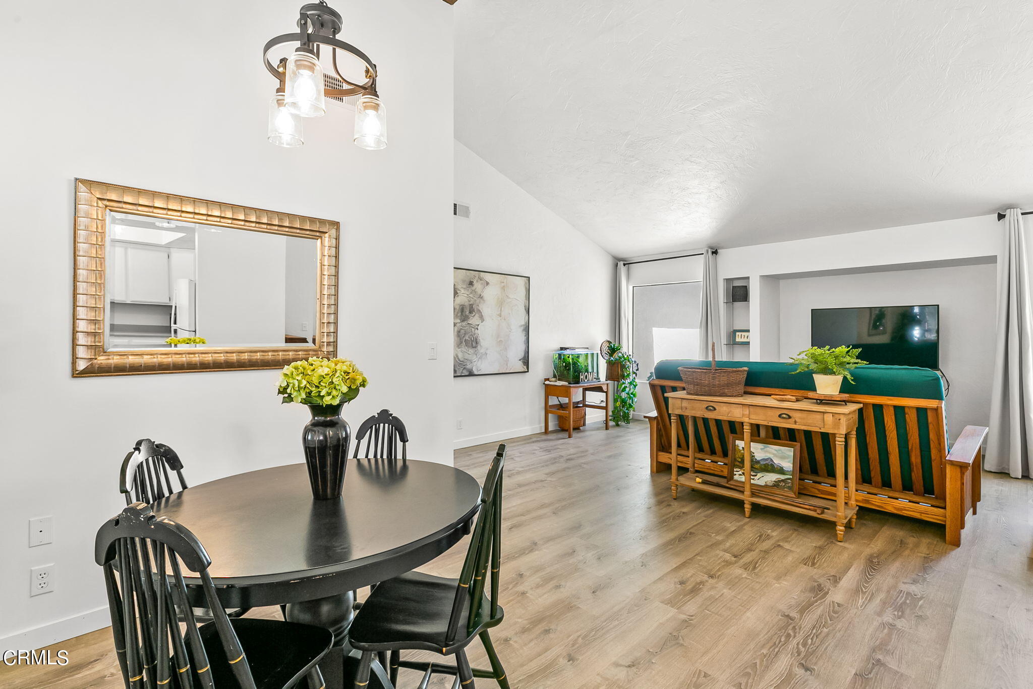 959 Tico Road Ojai, CA 93023 - Photo 10 of 33 Dining Area to Living Room