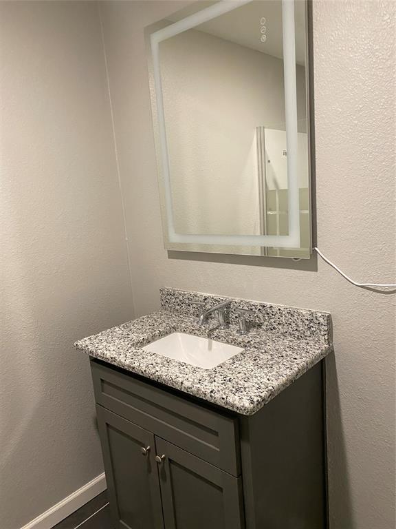 324 Hogan Lane Bellmead, TX 76705 - Photo 32 of 36