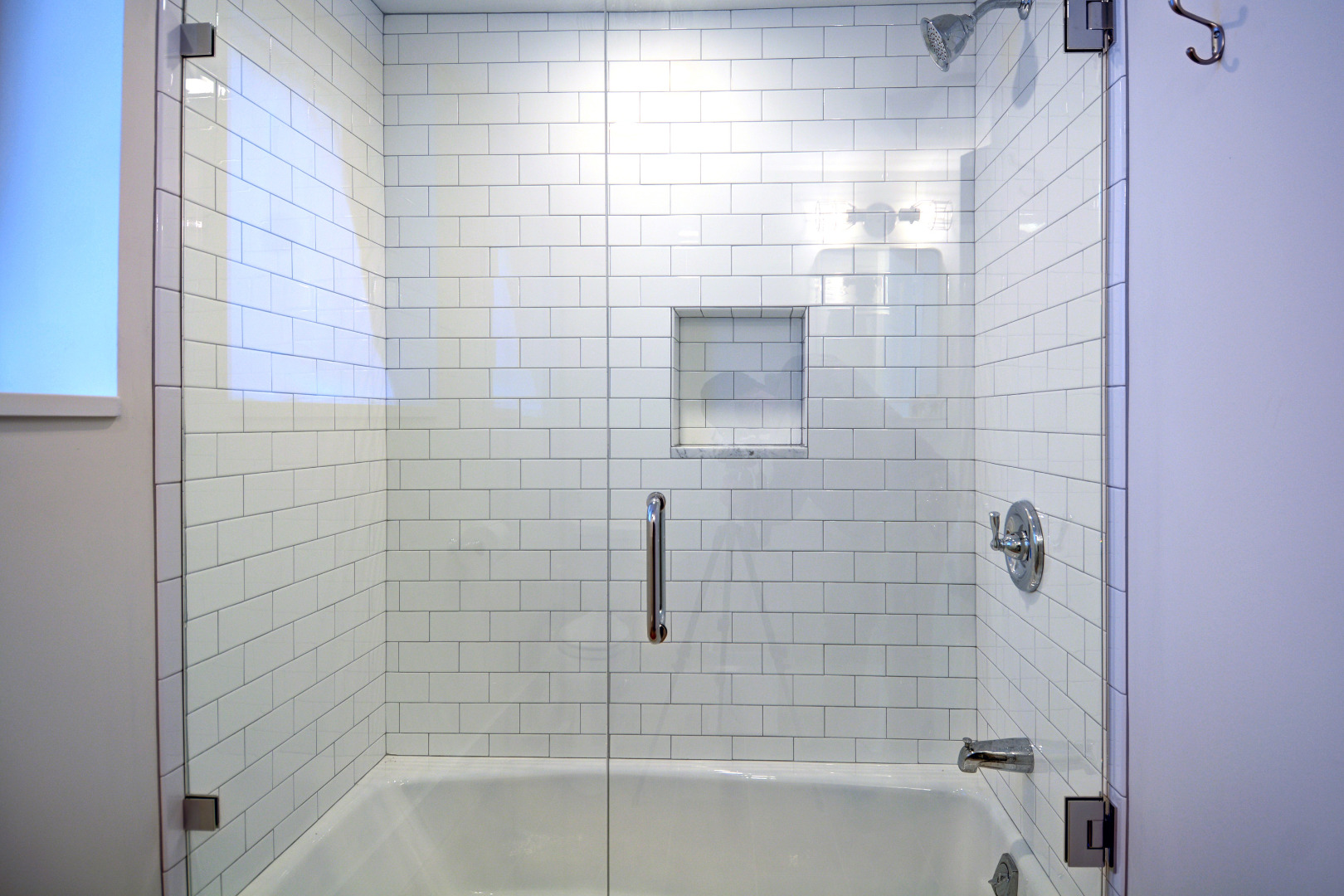 1 Smith Lane Chilmark, MA 02535 - Photo 19 of 27 a bathroom with a shower