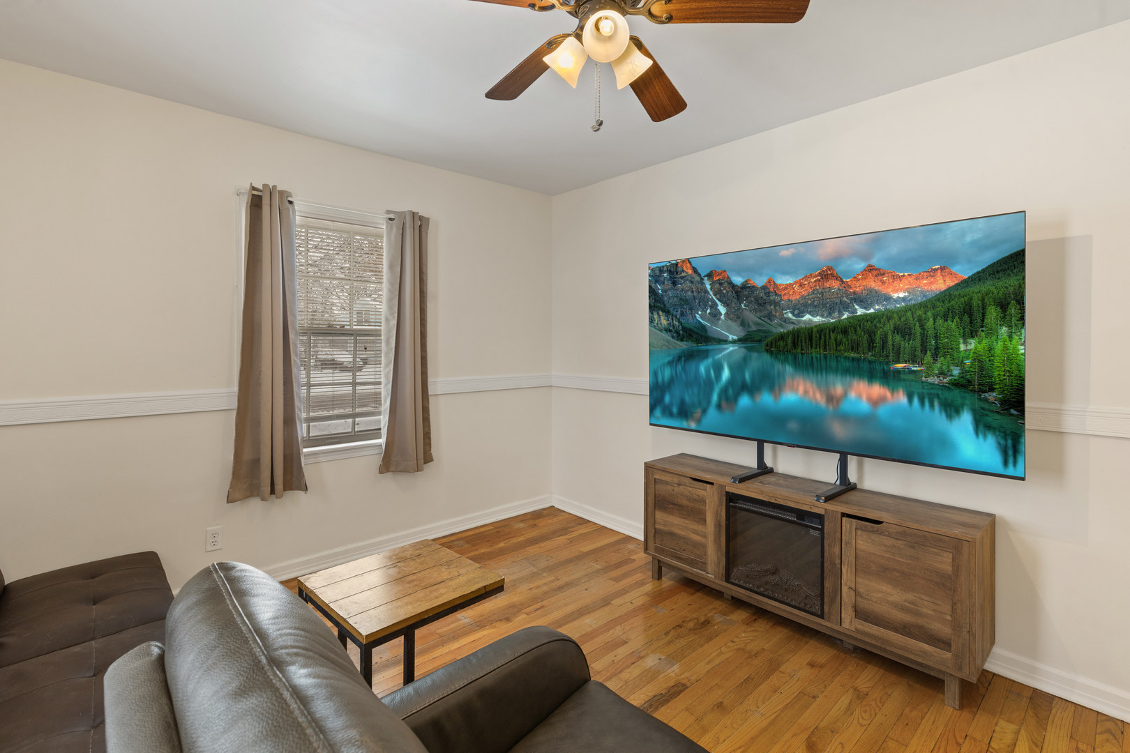 1340 Lennington Circle Northeast Kankakee, IL 60901 - Photo 14 of 25 a living room with furniture and a flat screen tv