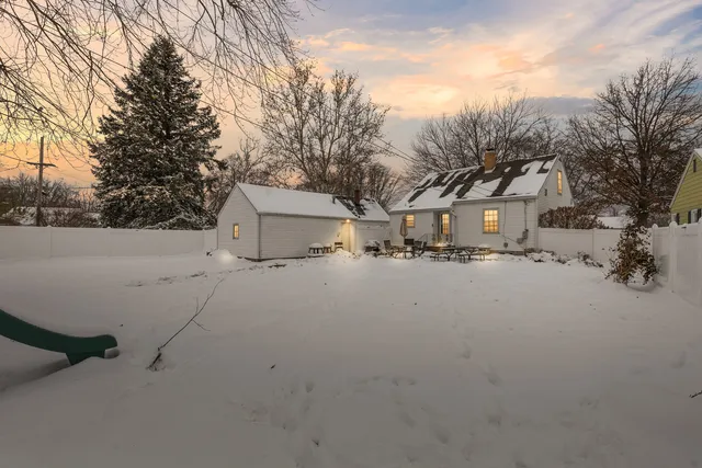 $199,900 | 1340 Lennington Circle Northeast, Kankakee, IL 60901