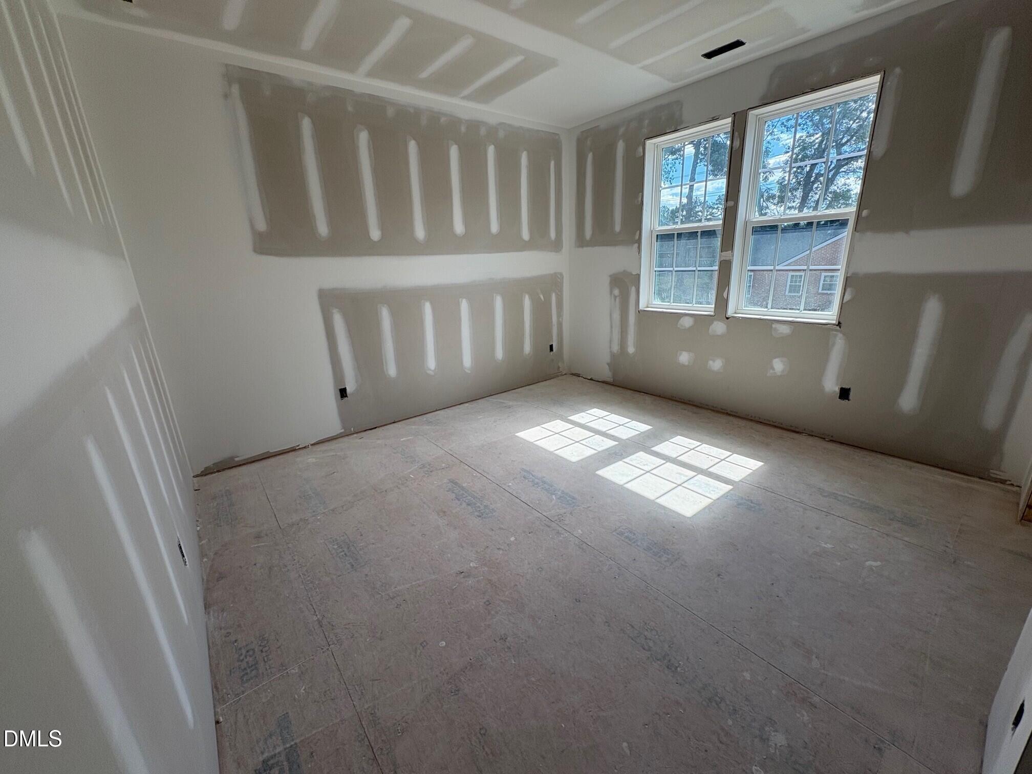914 Marilyn Drive Raleigh, NC 27607 - Photo 21 of 24 26.09.28 photo 17