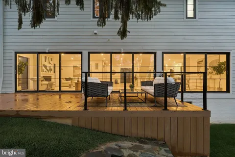 $1,998,000 | 3 Alden Lane, Chevy Chase, MD 20815