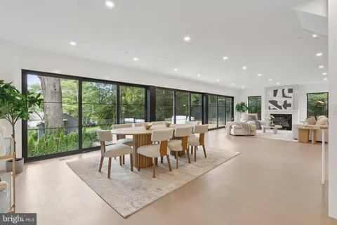 $1,998,000 | 3 Alden Lane, Chevy Chase, MD 20815