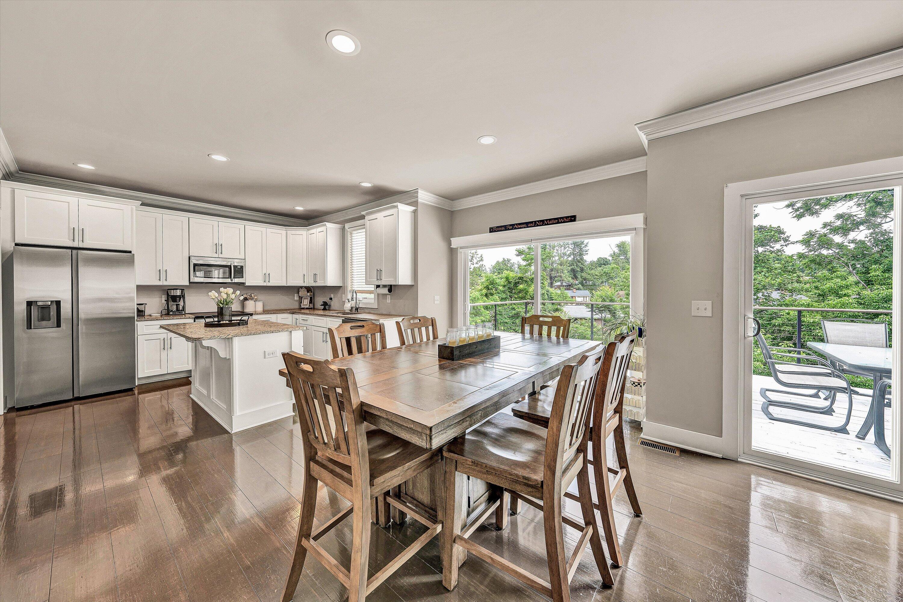 2750 McVitty Road Roanoke, VA 24018 - Photo 12 of 55 11-DSC00166