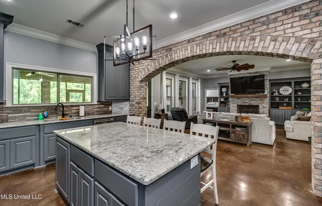 $5,000 | 4072 Highway 471, Brandon, MS 39047