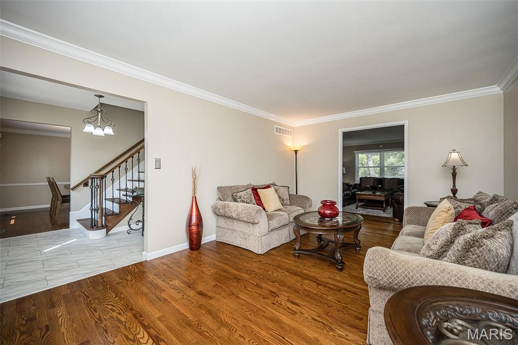 1372 White Road Chesterfield, MO 63017 - Photo 14 of 60 Gallery Image 14