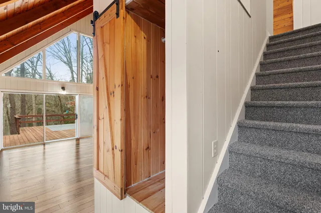 a view of an entryway