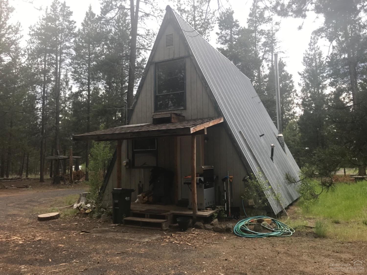 51550 Ash Road La Pine, OR 97739 - Photo 1 of 14 Primary Photo