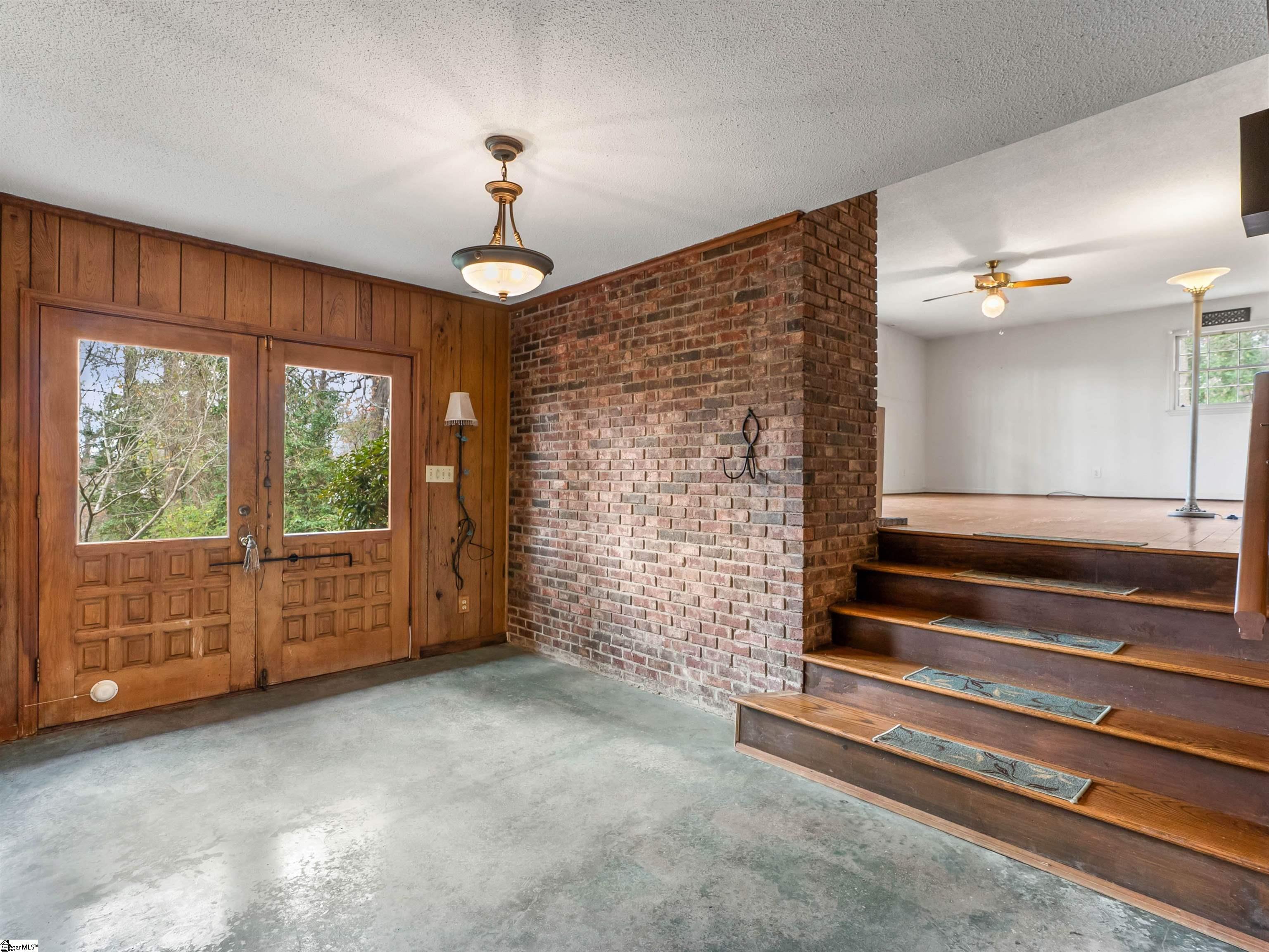 180 Johnnys Road Inman, SC 29349 - Photo 4 of 42 Gallery Image 4