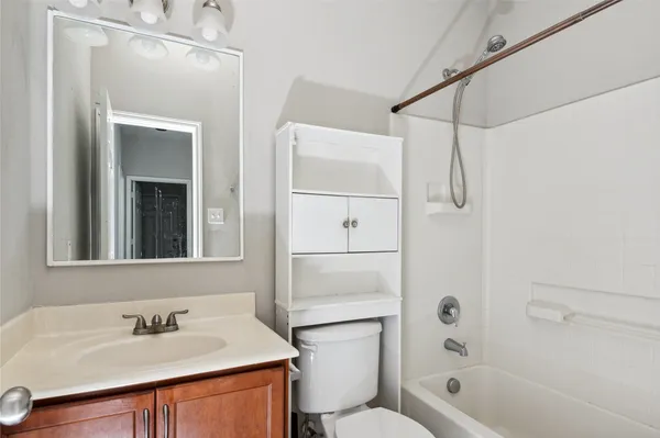 $2,045 | 1819 Killiney Court, Houston, TX 77051