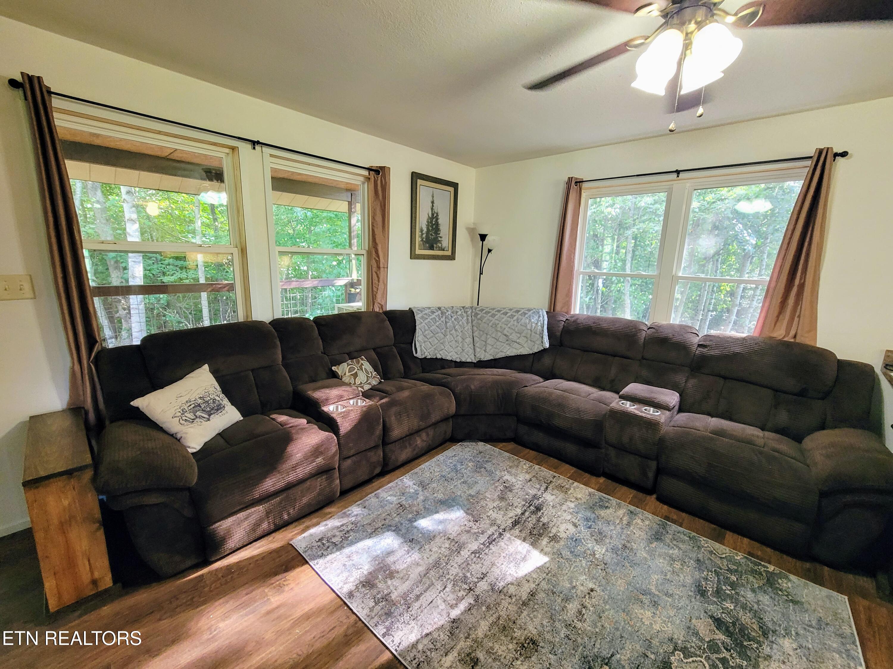 645 Lynn Rothwell Road Pikeville, TN 37367 - Photo 3 of 25 image (6)