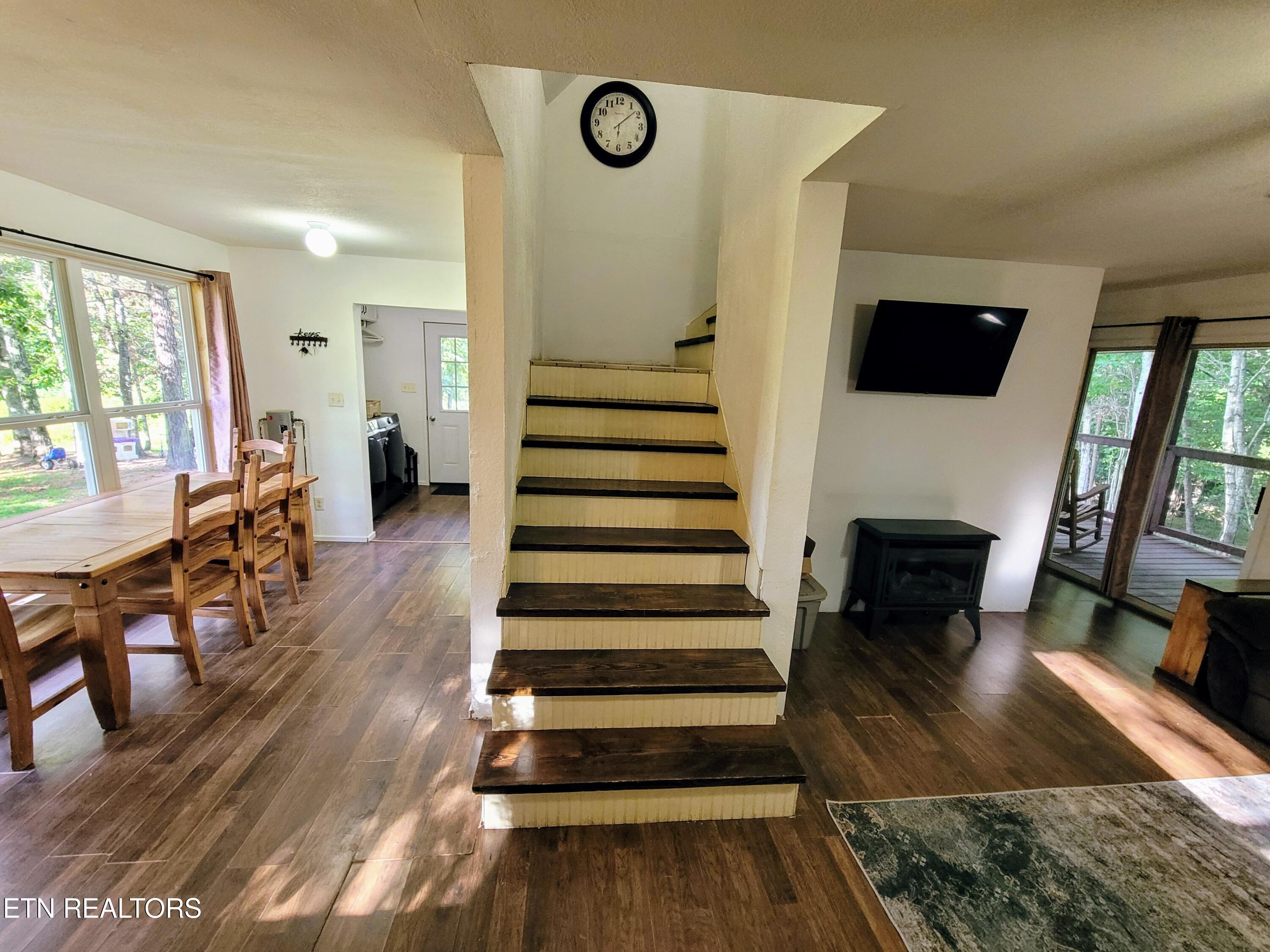 645 Lynn Rothwell Road Pikeville, TN 37367 - Photo 8 of 25 image (4)