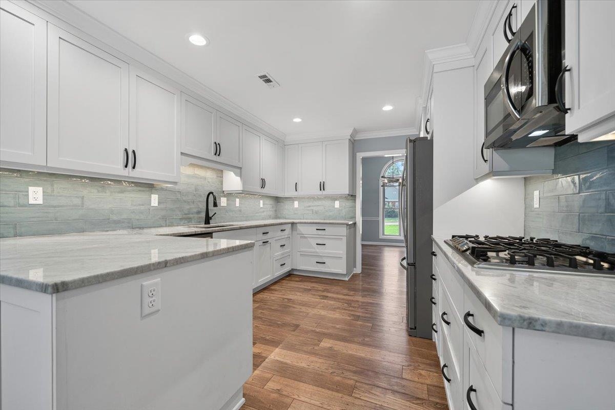 9118 Fox Ridge Road Germantown, TN 38139 - Photo 12 of 39