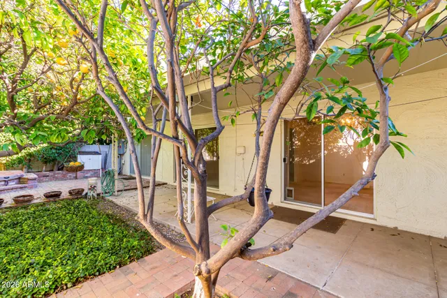 $450,000 | 942 East Laguna Drive, Tempe, AZ 85282