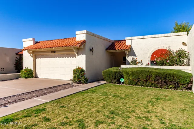 $450,000 | 942 East Laguna Drive, Tempe, AZ 85282