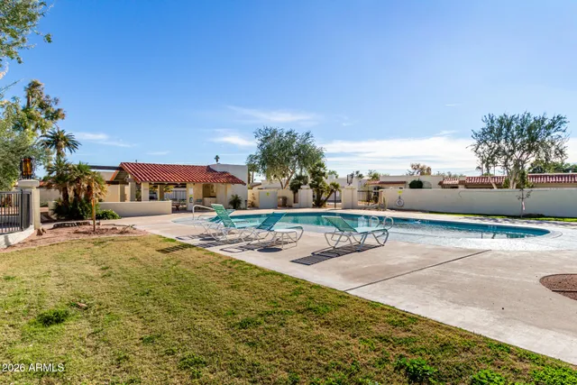 $450,000 | 942 East Laguna Drive, Tempe, AZ 85282