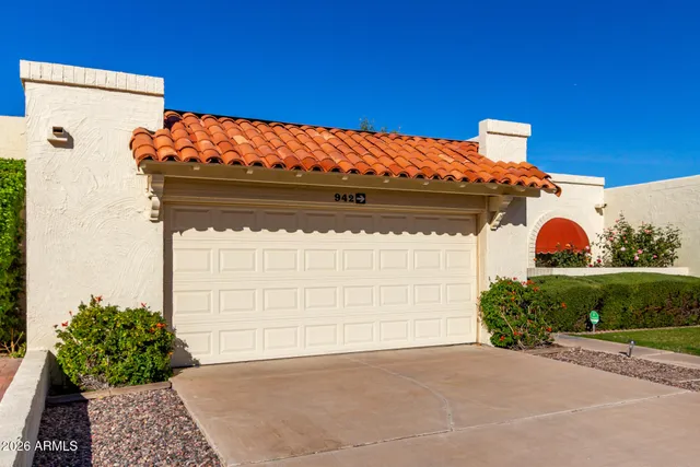 $450,000 | 942 East Laguna Drive, Tempe, AZ 85282