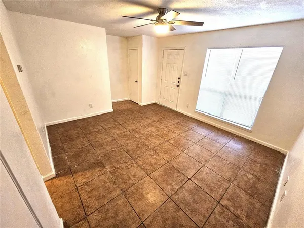 $1,495 | 724 Bluebonnet Drive, Unit A, Keller, TX 76248