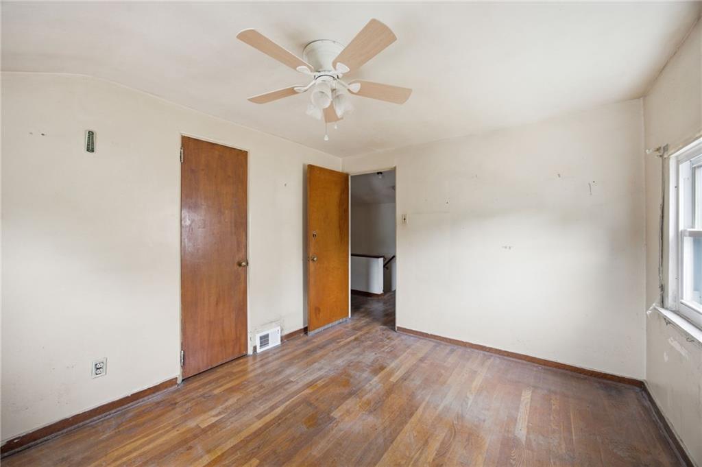 1391 Laketon Road Pittsburgh, PA 15221 - Photo 11 of 18