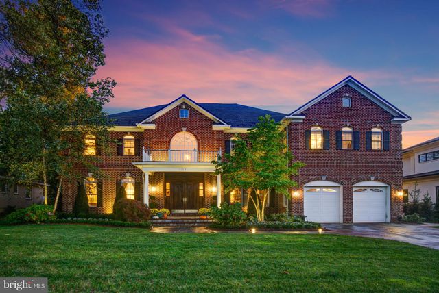 $2,550,000 | 2205 Windsor Road, Alexandria, VA 22307