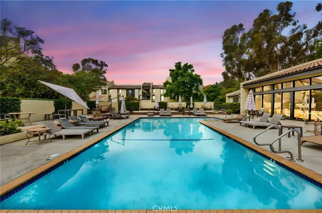 $589,000 | 4040 Via Marisol, Unit 120, Highland Park, CA 90042