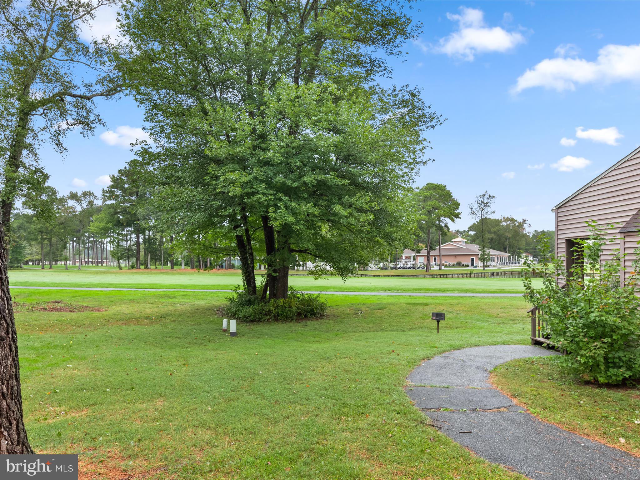 438 Ocean Parkway, Unit 4 Berlin, MD 21811 - Photo 47 of 81 Golf Course& Pond Views