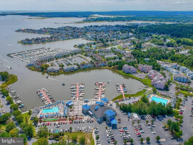 $245,000 | 438 Ocean Parkway, Unit 4, Berlin, MD 21811