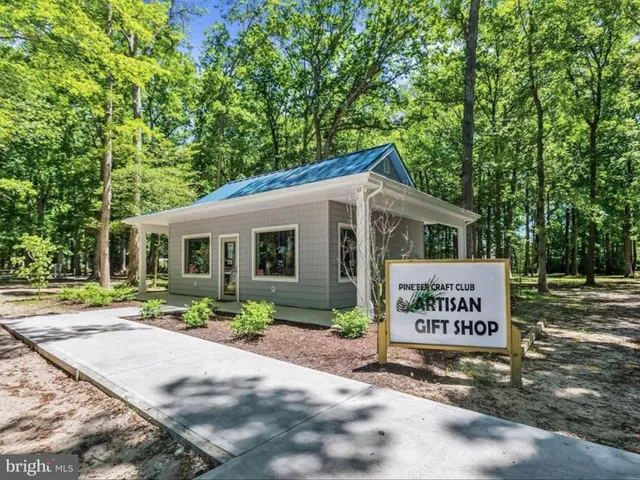 $245,000 | 438 Ocean Parkway, Unit 4, Berlin, MD 21811