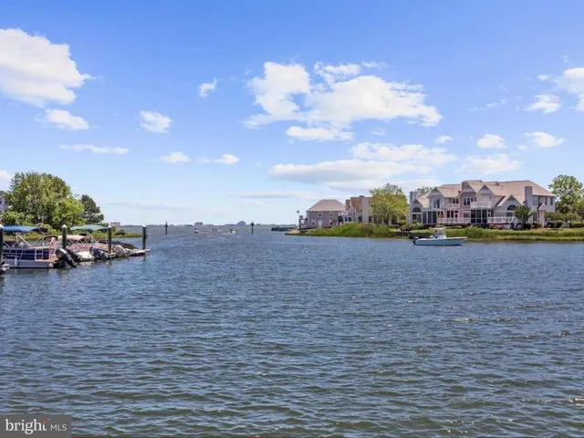 $245,000 | 438 Ocean Parkway, Unit 4, Berlin, MD 21811