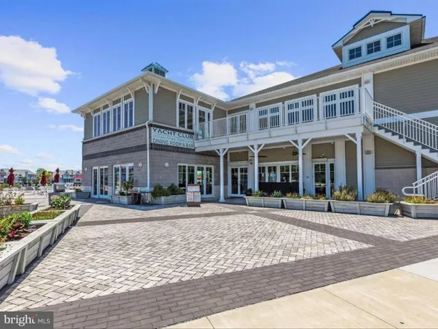 $245,000 | 438 Ocean Parkway, Unit 4, Berlin, MD 21811