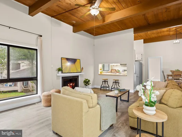 $238,000 | 438 Ocean Parkway, Unit 4, Berlin, MD 21811