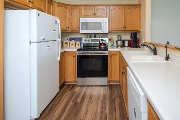 $269,900 | 1858 Tiffany Cove Lane Southwest, Rochester, MN 55902