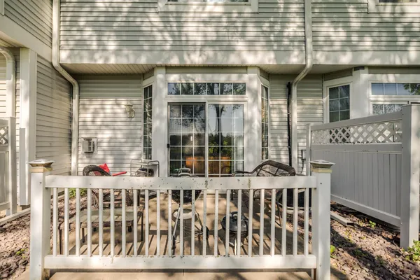 $269,900 | 1858 Tiffany Cove Lane Southwest, Rochester, MN 55902