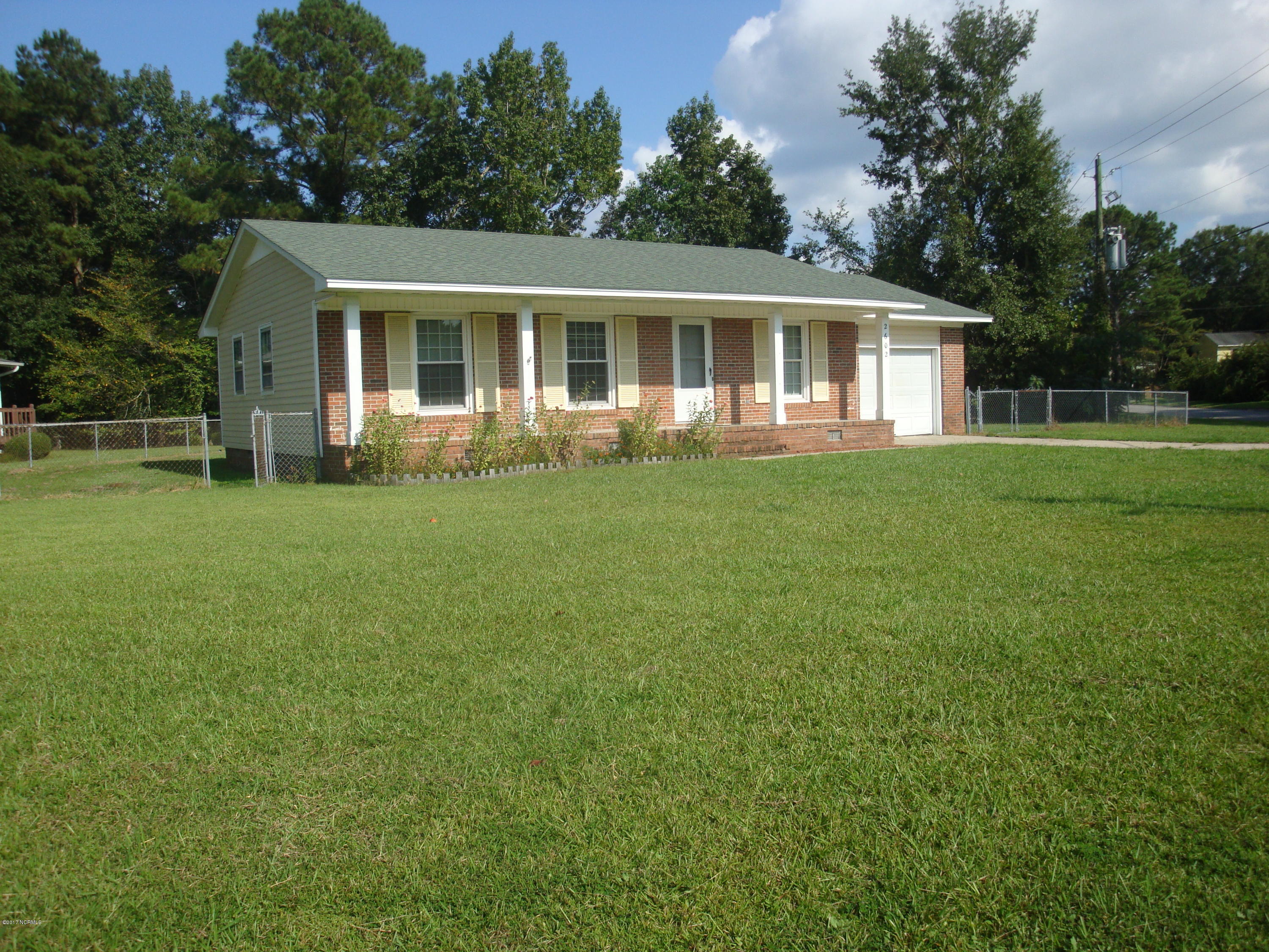 2602 Country Club Road Jacksonville, NC 28546 - Photo 8 of 26 DSC06613