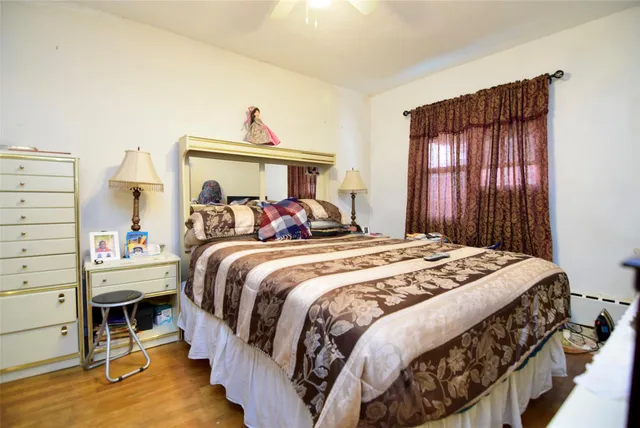 $625,000 | 3317 Gunther Avenue | Baychester