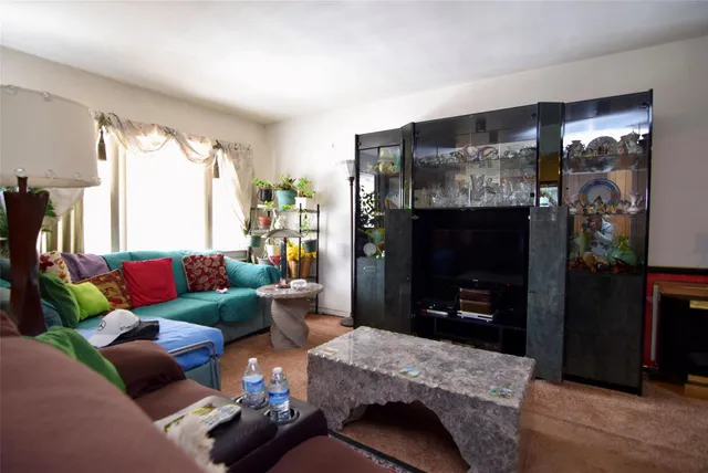 $625,000 | 3317 Gunther Avenue | Baychester