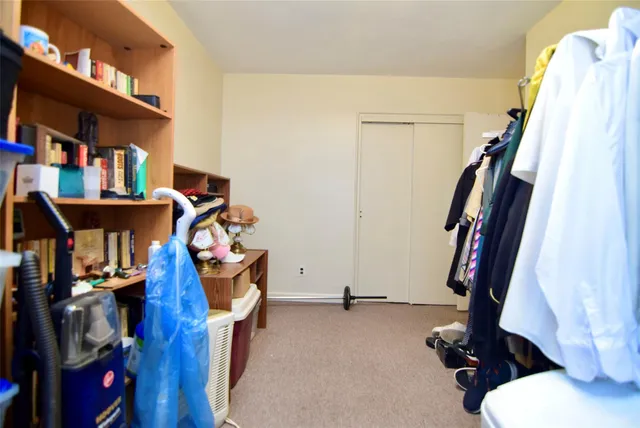 $625,000 | 3317 Gunther Avenue | Baychester