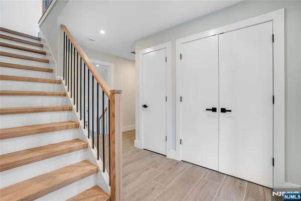 $6,700 | 128 East Edsall Boulevard, Unit A, Palisades Park, NJ 07650