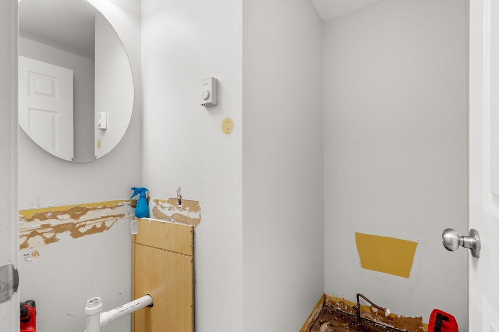 81 Wayland Street Boston, MA 02125 - Photo 11 of 31